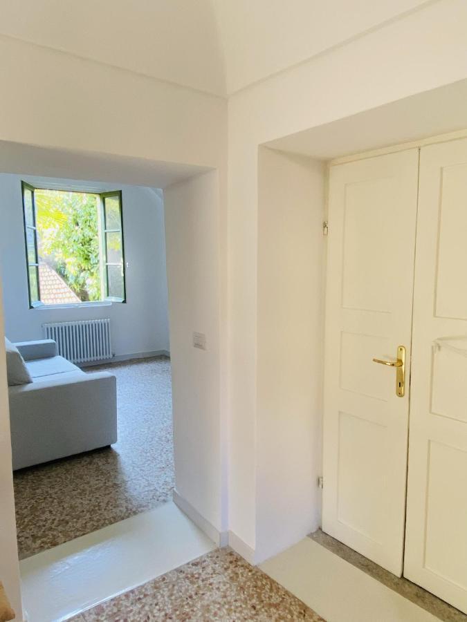 Apartment Portico I Castelveccana Exterior foto